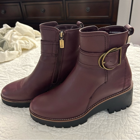Blondo Dagger Maroon Red Waterproof Booties - Picture 3 of 13